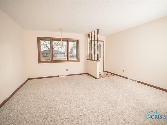 5th image of 1466 Harpers Ferry St