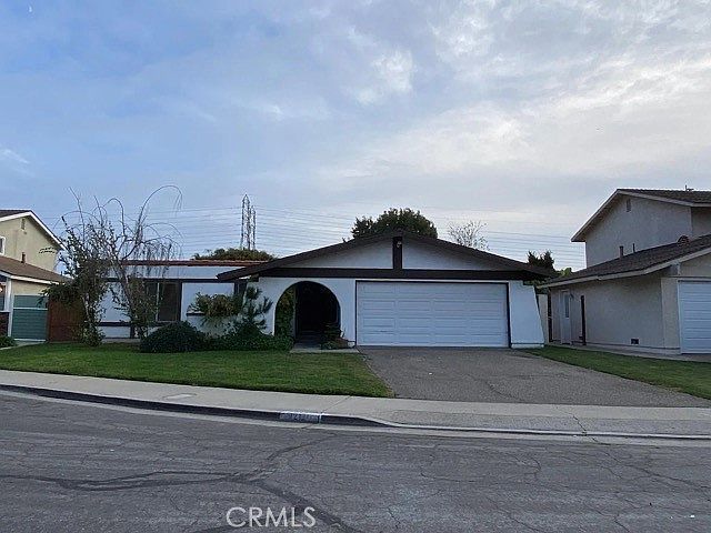 1st image of 9212 Heatherton Cir