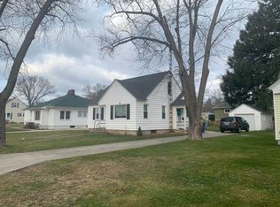 517 Fleser Ct, Spring Lake, MI 49456