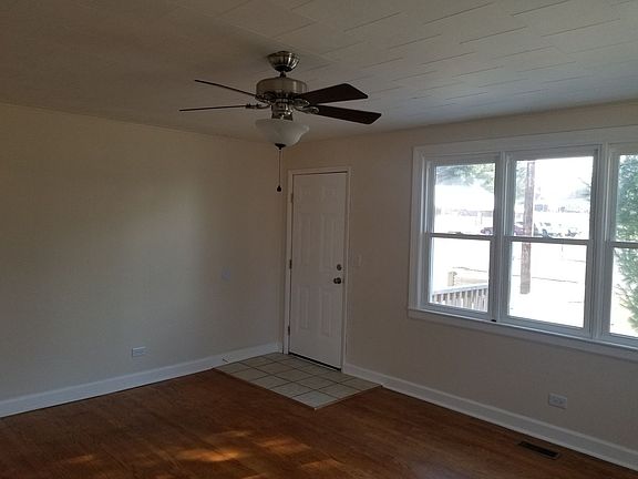 5th image of 670 Carrollwood Dr