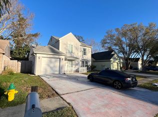 12141 74th St, Largo, FL 33773