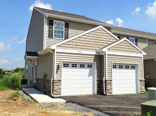 335 Cedar Holw, Manheim, PA 17545