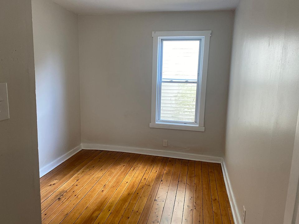 55 Tripp St 55 Tripp St Fall River MA Zillow