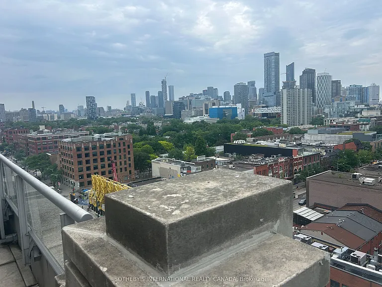 438 Richmond St W #1208 — Photo 15