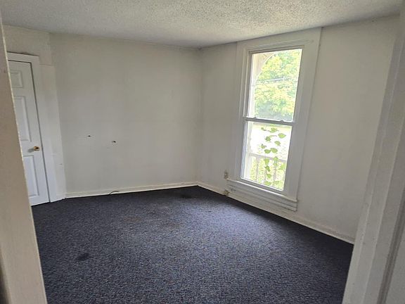 5th image of 5326 Carolina Hwy