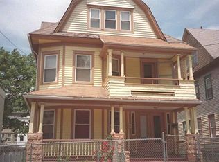 72 Park Ter, Bridgeport, CT 06604