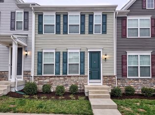 18259 Summit Pointe Dr, Triangle, VA 22172