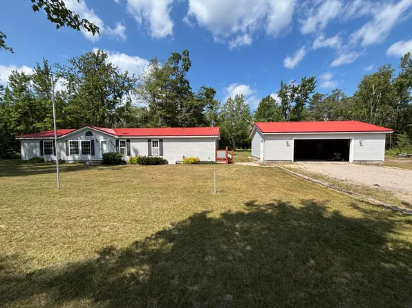 7985 E Us Highway 23, Cheboygan, MI 49721