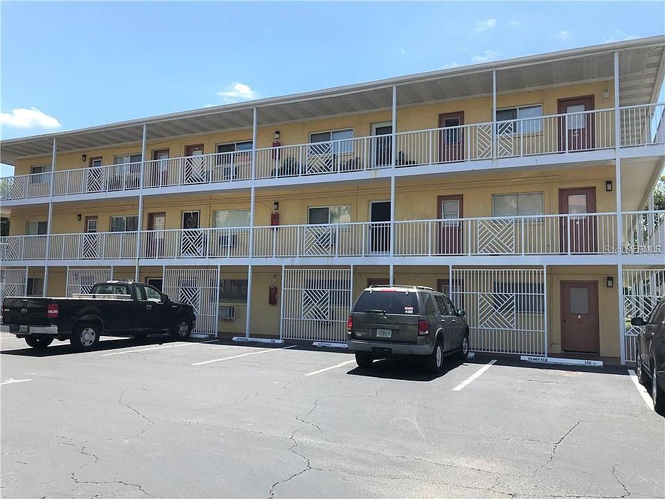 1st image of 320 Lakeview St APT 317
