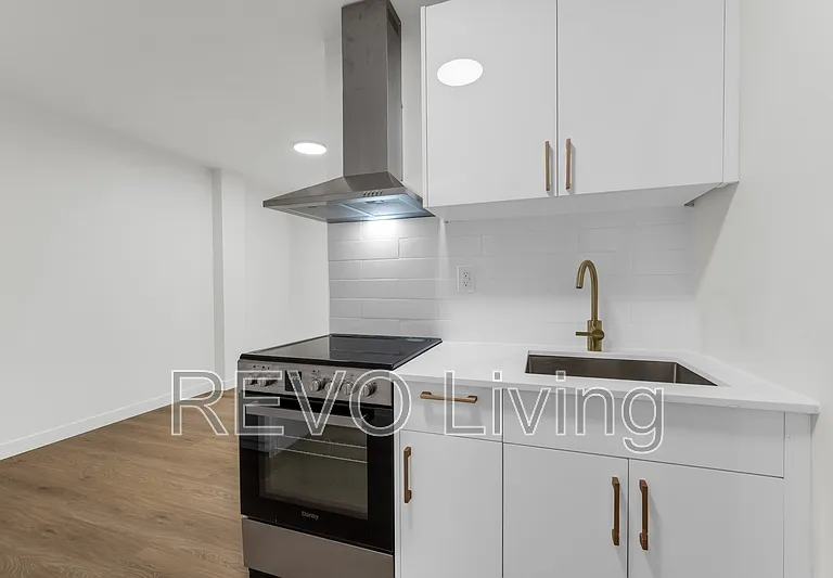 62 Triller Ave #303 — Photo 1