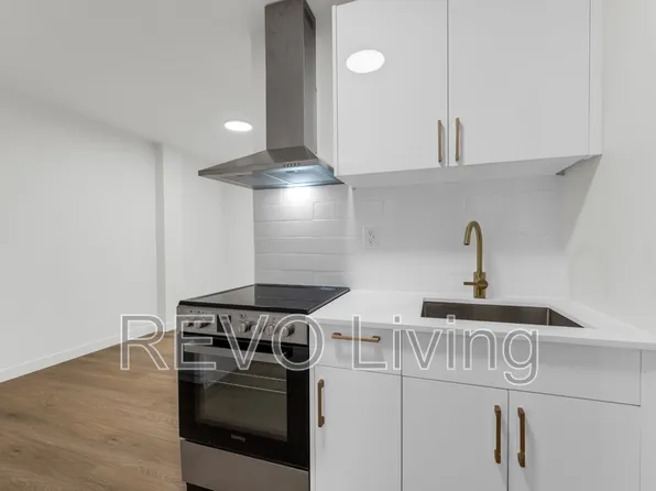 62 Triller Ave, Toronto, ON
