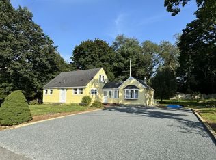 20 Meadow Rd, Seekonk, MA 02771