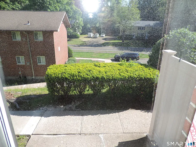 224 New Britain Ave #8 — Photo 6