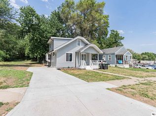 3236 N 40th St, Omaha, NE 68111
