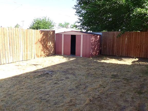 4th image of 1811 Miracerros Ln