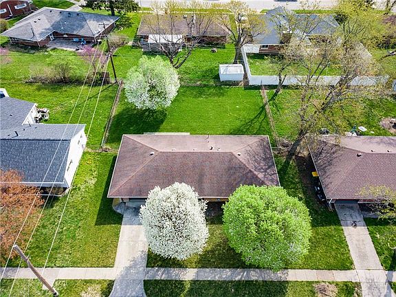 2nd image of 4774 Rexwood Dr