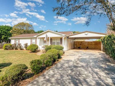 3640 Glacier Run, Claremont, NC, 28610