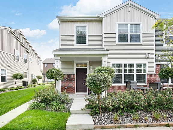 2nd image of 9514 Scott Cir N