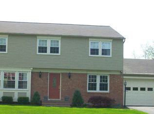 4 Beech Ln, Campbell Hall, NY 10916