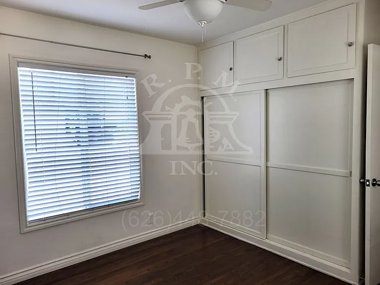 475 Saint Augustine Ave — Photo 6