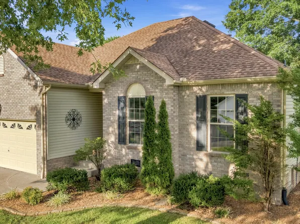 3025 Frontier Ln, Goodlettsville, TN 37072