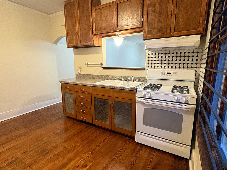 2625 Calhoun St #2627 — Photo 30