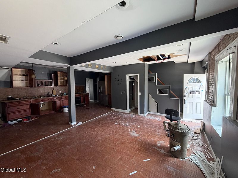 3rd image of 57 O Connell Street