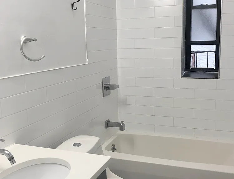 410 Eastern Pkwy #3H — Photo 11