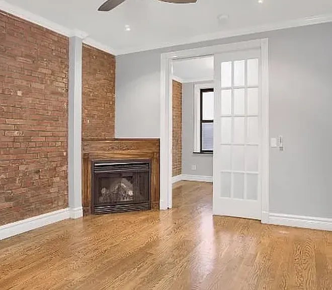 219 E 23rd St #4 — Photo 1