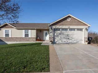 114 Chestnut Ridge Dr, Wright City, MO 63390