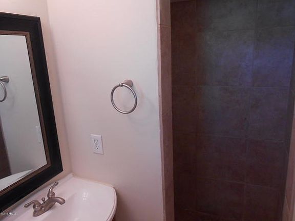 5th image of 4529 N 14th Ave