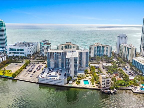 5th image of 3800 S Ocean Dr APT 1114