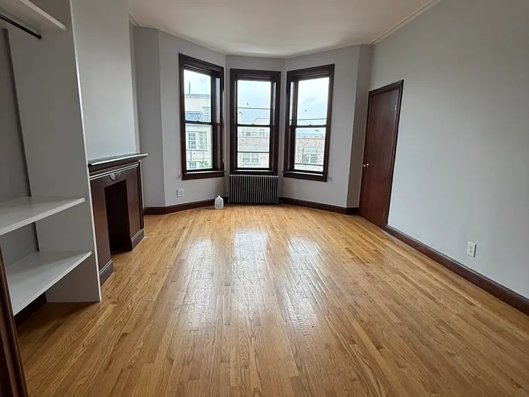 100 Cornelia St #3 — Photo 1