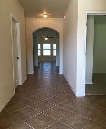 Open entry way