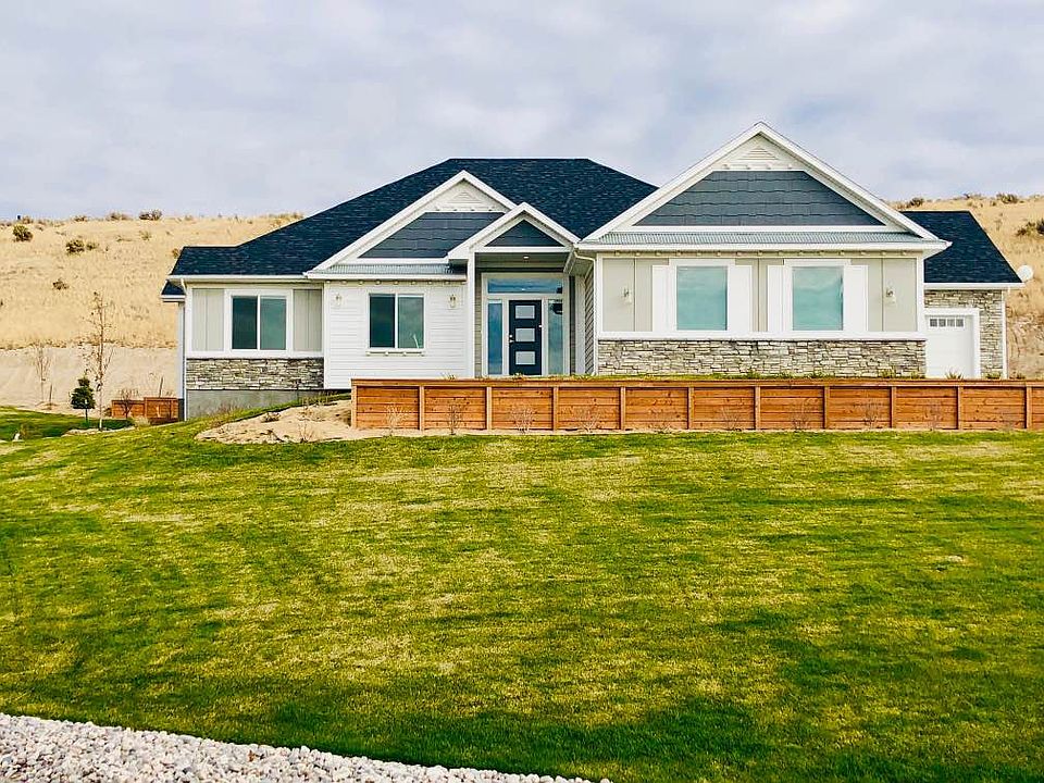 1st image of 5911 Loon Creek Ln