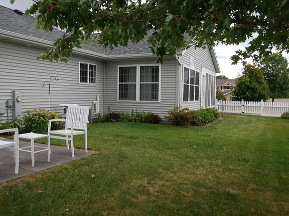 5th image of 1650 Leslie Dr