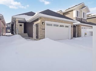 3320 Chickadee Dr NW, Edmonton, AB