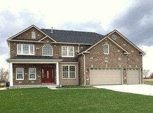 21320 Coventry Cir, Shorewood, IL 60404