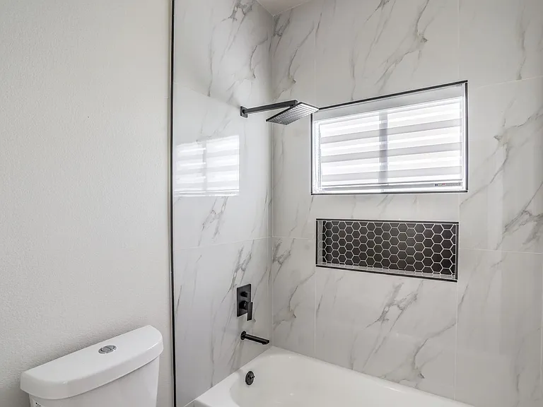 8910 Minsk Ct — Photo 34