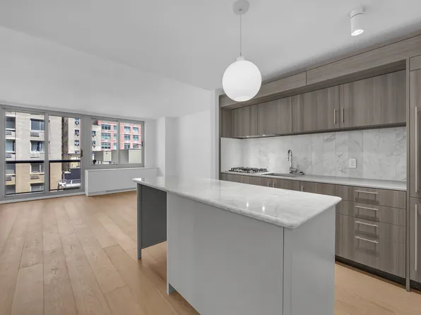 234 East 46th Street image 1 of 11