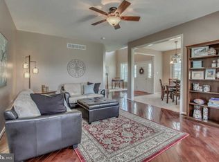 216 Hamilton St, Chalfont, PA 18914