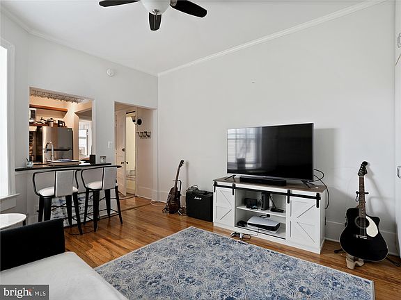 2nd image of 1657 31st St NW APT 108
