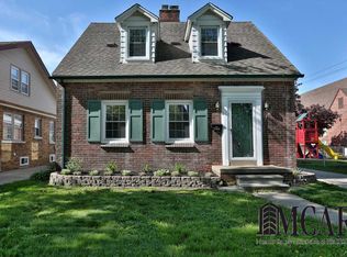 Cleveland, Allen Park, MI 48101