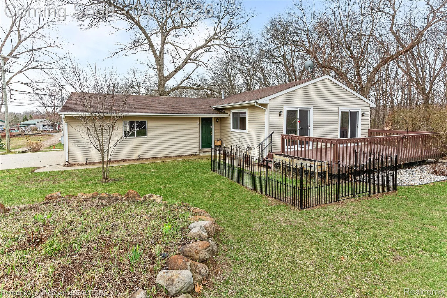 10618 Wolverine Dr photo 1