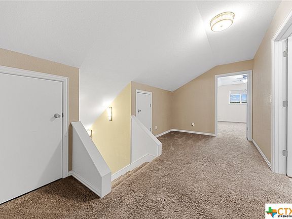 3rd image of 626 Private Road 3090