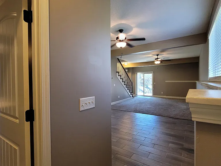 134 Roller Ct — Photo 18