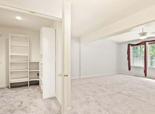 6993 Champs Mill Ct, Manassas, VA 20112