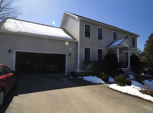 107 Smith Rd, Colchester, VT 05446