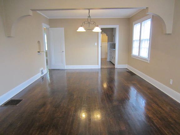 Beautiful Living Room and Dinning Room