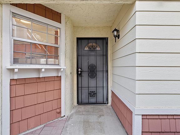 5th image of 1429 E Sunnyview Avenue